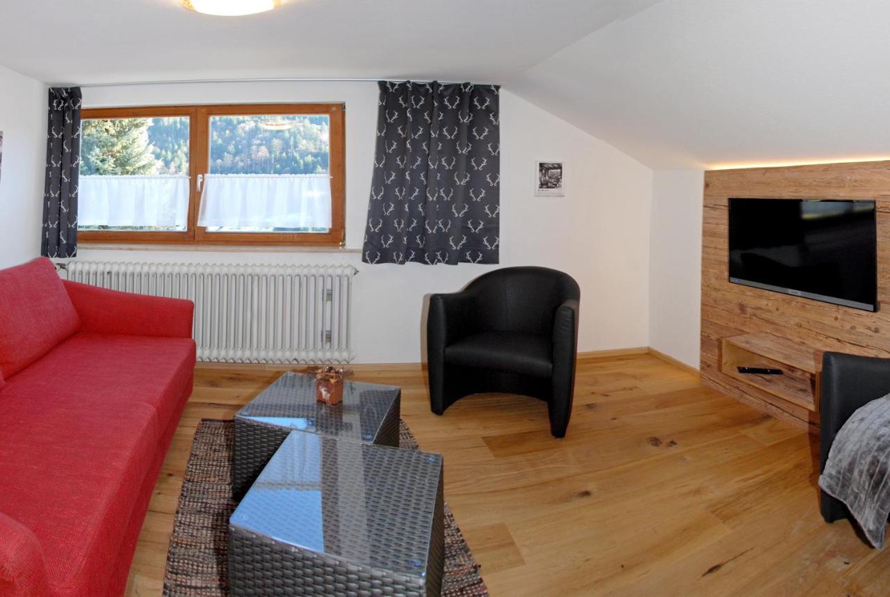 Der Berghof Aparthotel Hirschegg  Ngoại thất bức ảnh