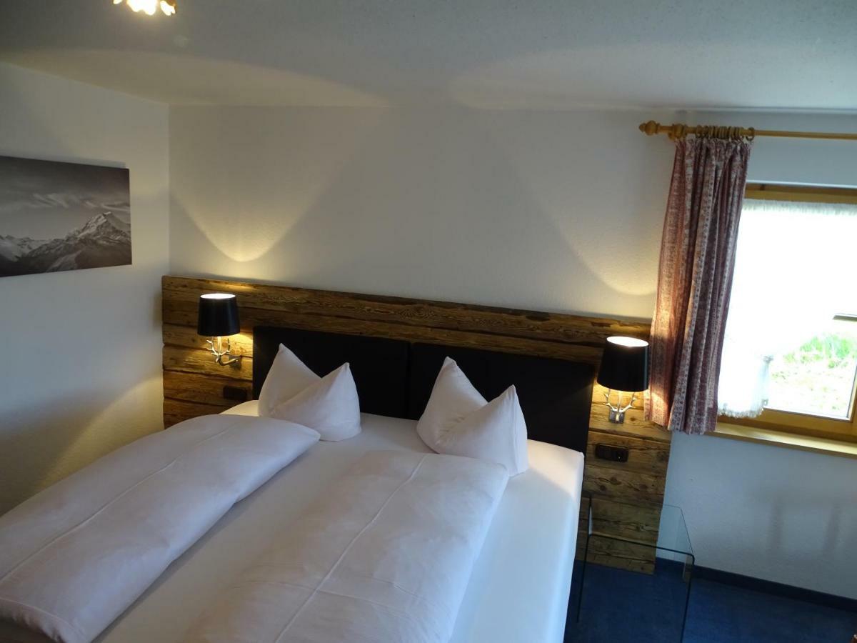 Der Berghof Aparthotel Hirschegg  Ngoại thất bức ảnh